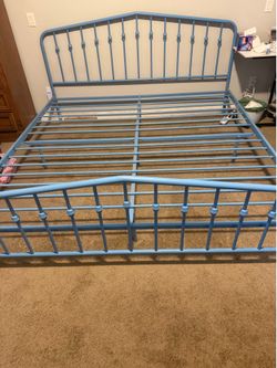 King Bed Frame Metal, Sea Blue