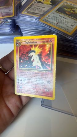 Typhlosion Pokémon Trading Card 100 HP