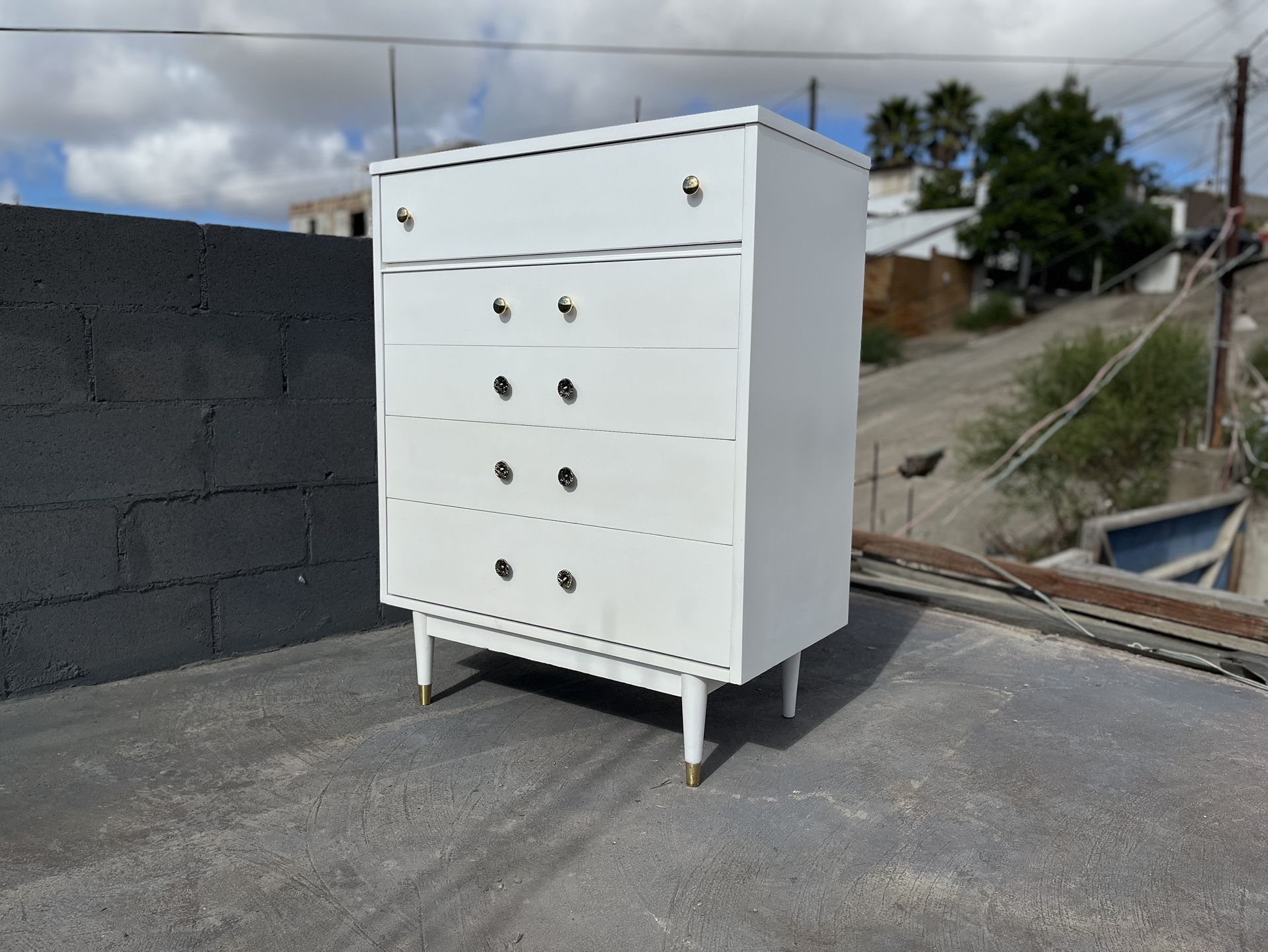 Vintage ModernAge White Dresser Mid Century Modern Retro 1950’s