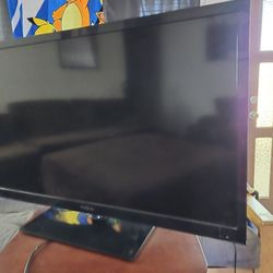 Insignia 42 Inch  HD 1080 TV 
