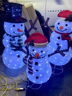 Brand New Large Christmas Decorations Set With LED Lights 