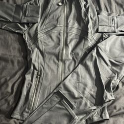 Lululemon Set SIZE MEDIUM 