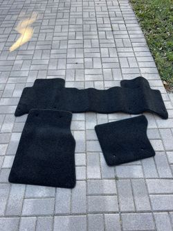 Brand New Range Rover Mat 