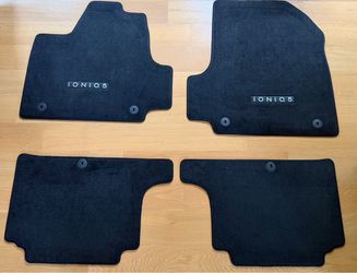 Brand New 2026 Hyundai Ioniq 5 Limited Carpeted Floor Mats