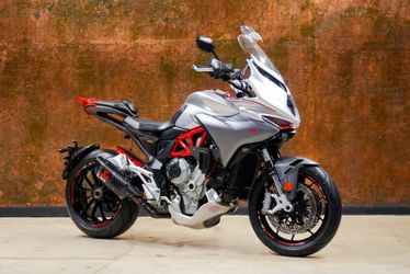  2016 MV Agusta turismo veloce 800 racing