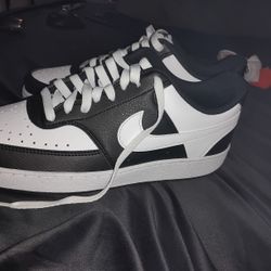 Size 9 Nike Shoes $40 