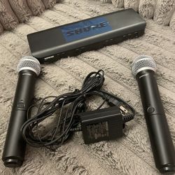 SHURE PG58 WIRELESS MICROPHONES LIKE NEW 