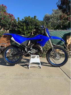 2023 yz125