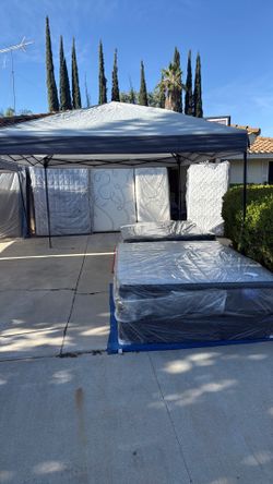Yard sale.  1787 w Fruitvale ave hemet ca Friday 8-1