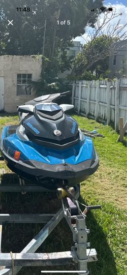 2019 Sea-Doo GTI SE 130 and 2 jet-ski trailer