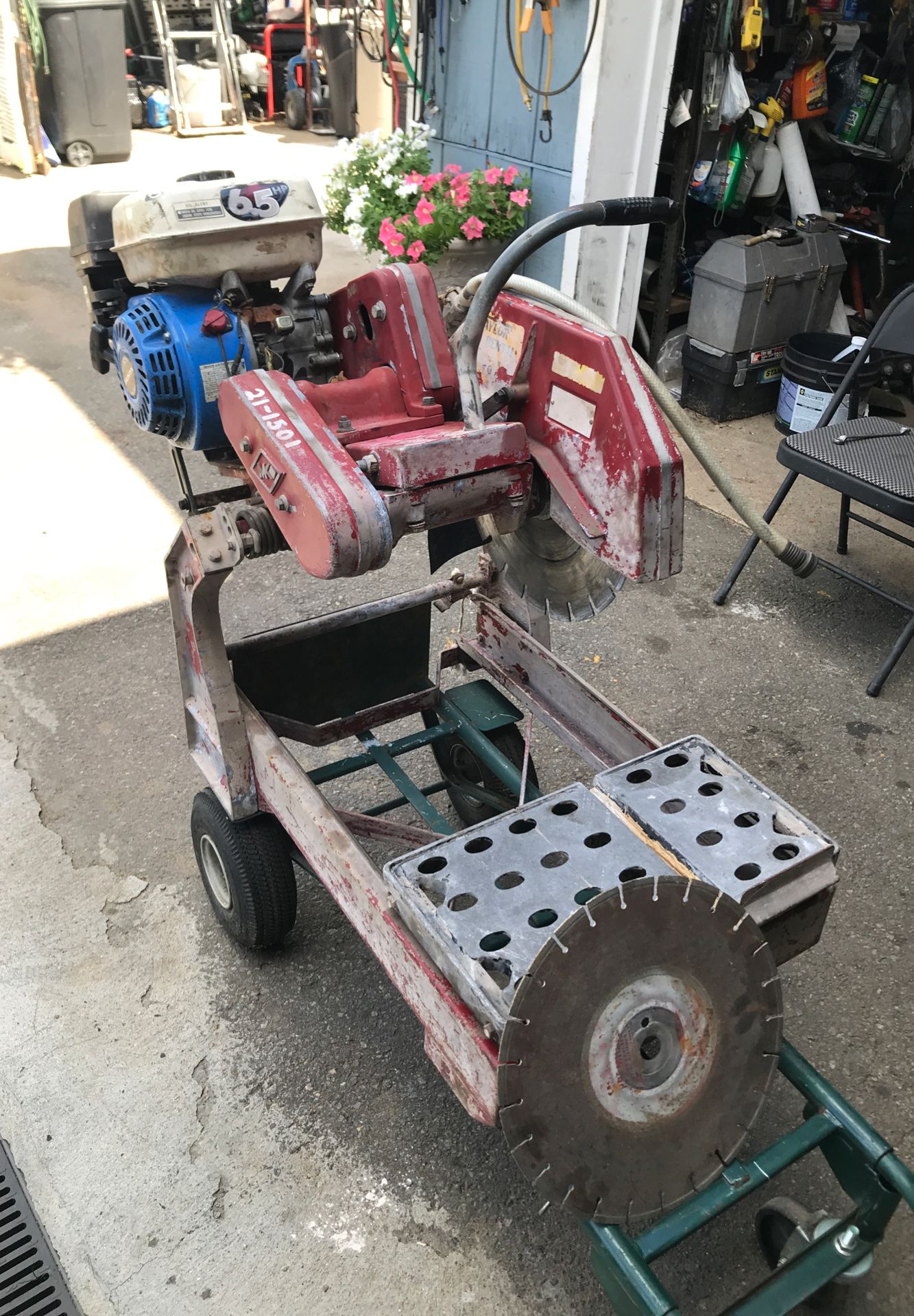 Nice wet saw cut any Masonary mainch blade 14