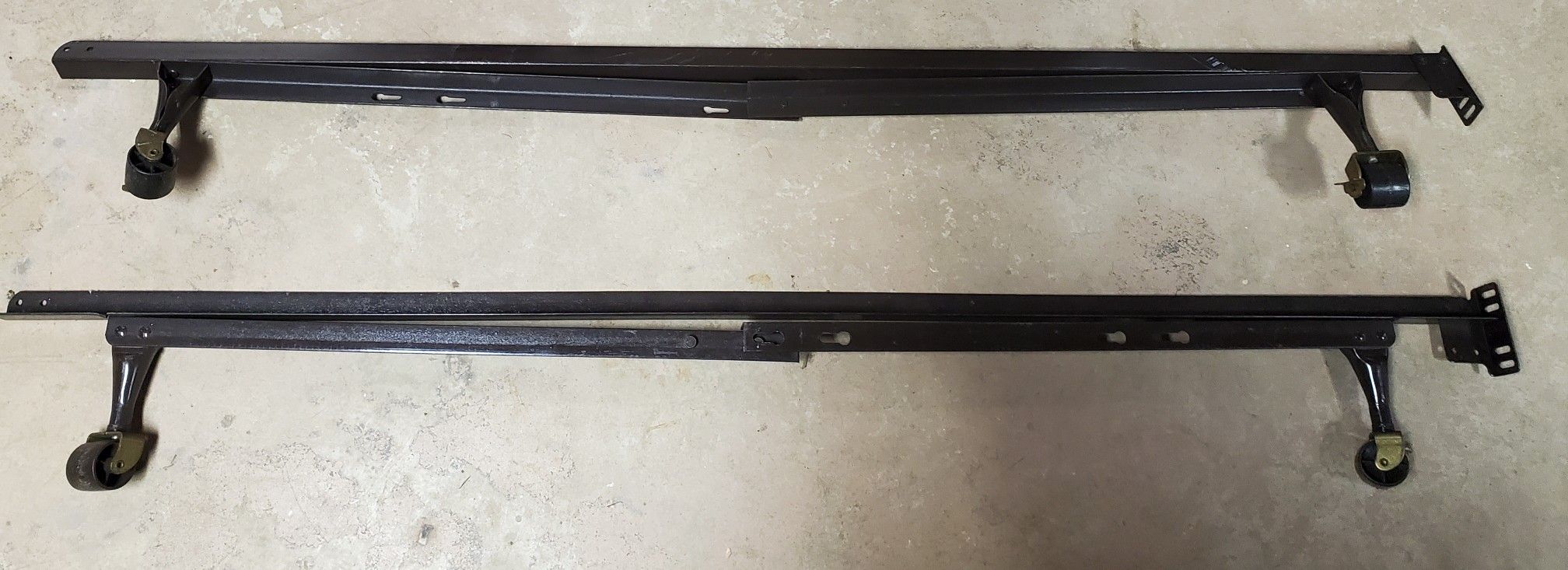 Queen Full Adjustable Metal Bed Frame Wheels