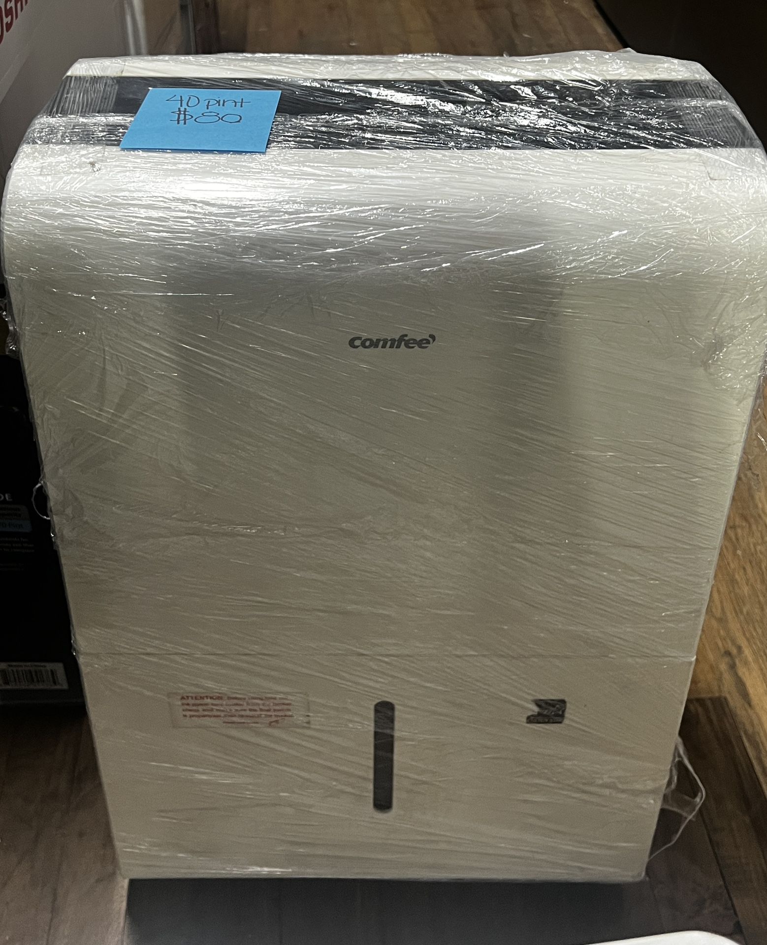 comfee 40 pints dehumidifier out of box (each one)
