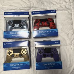 PS4 Controllers 