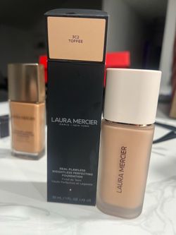 Laura Mercier foundation