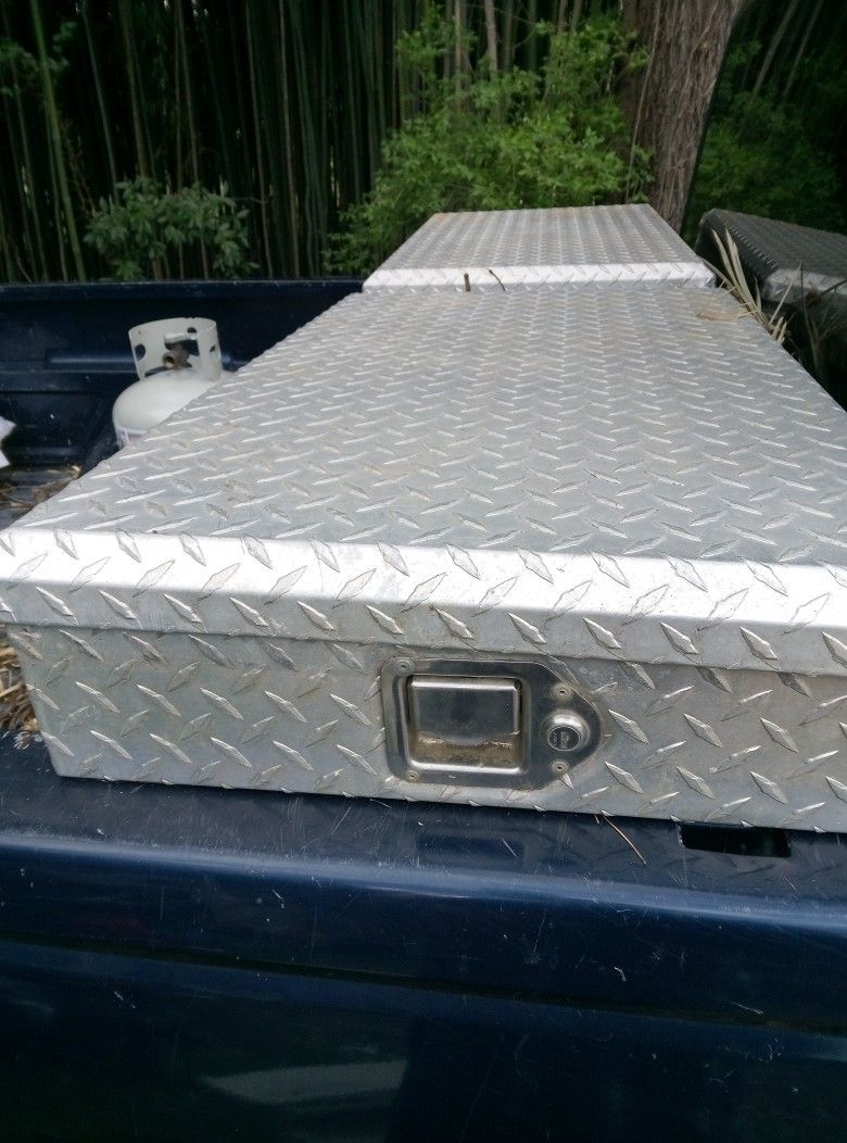 Tools Box For Truck On Great Condition