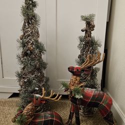 Christmas Trees And Reindeers Decor 