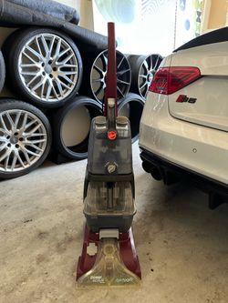 Hoover Power Scrub Deluxe carpet cleaner