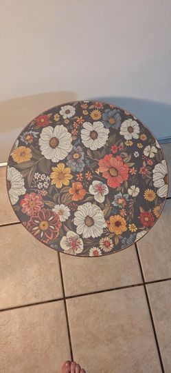 Cute Floral Side Table