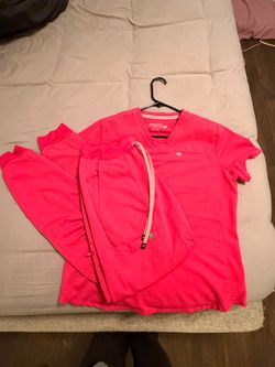 Fabletics Scrub Set Top and Pants