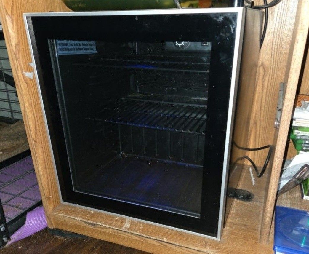 Mini Fridge