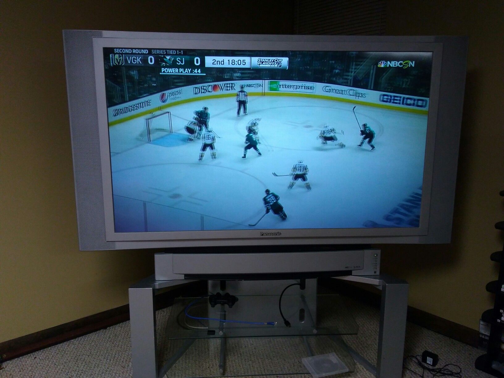 Panasonic 60 inch DLP TV with stand