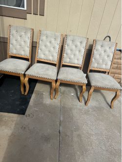 4 wood dining chairs