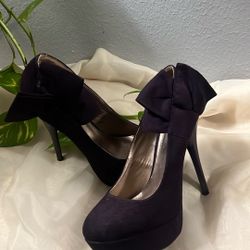 Heels Size 8 1/2
