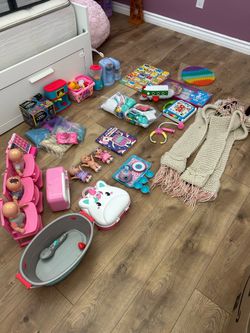 Toys lot bundle juguetes $30