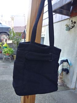 Black wool.bag