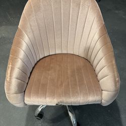 Free Pink Velvet Office/Desk Chair