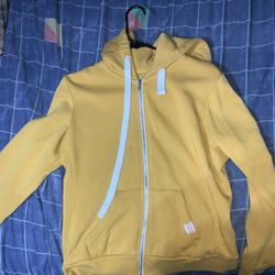 Universal Sweater With Hoodie