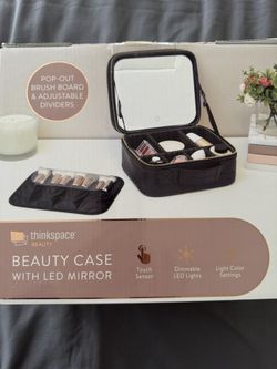 Beauty Case  With Led Mirror