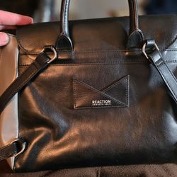 Kenneth Cole Reaction Black & Gray Purse/Handbag