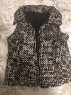 White House Black Market vest, medium