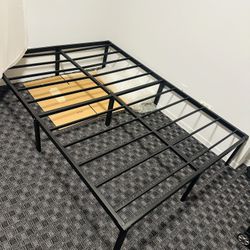 Metal Bed Frame 
