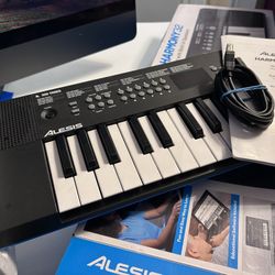 Alesis Harmony 32 (Like new in box)