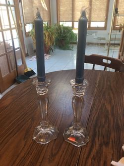 Oscar de la Renta set of 2 Crystal candle stick holders 8.25”