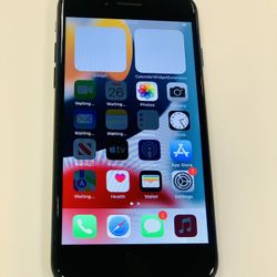 IPhone 7 128GB  Fully unlocked 