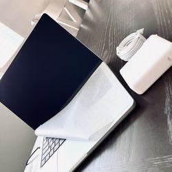 Apple MacBook Pro 14, M4 Chip, 24GB Unified Memory, Brand New With Apple 1 Year Warranty!