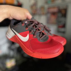Nike Metcon 2 size 9