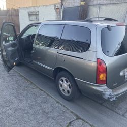 2000 Nissan Quest