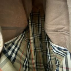 Authentic Burberry Trench Coat 🤌 Size 44