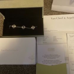 Authentic Van Cleef & Arpels 18k White Gold Bracelet 