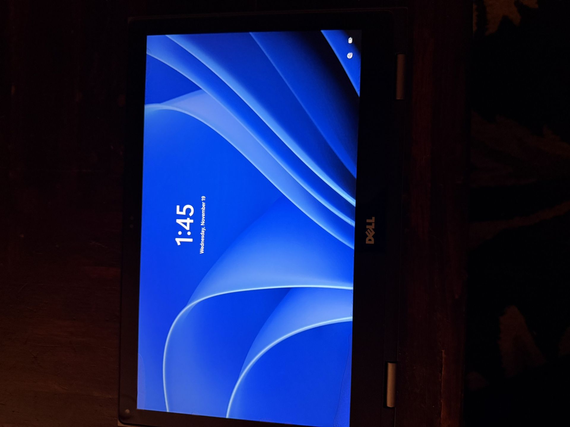 Dell 2-in-1 Touchscreen Laptop - i7, 16GB RAM, 256GB SSD - Works Great