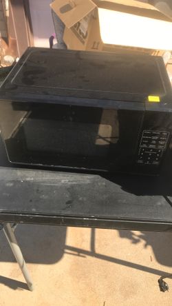 Walmart Brand Microwave 700 Watt