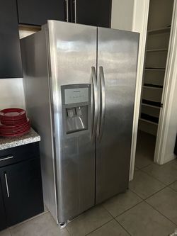 Frigidaire French Door Refridgerator