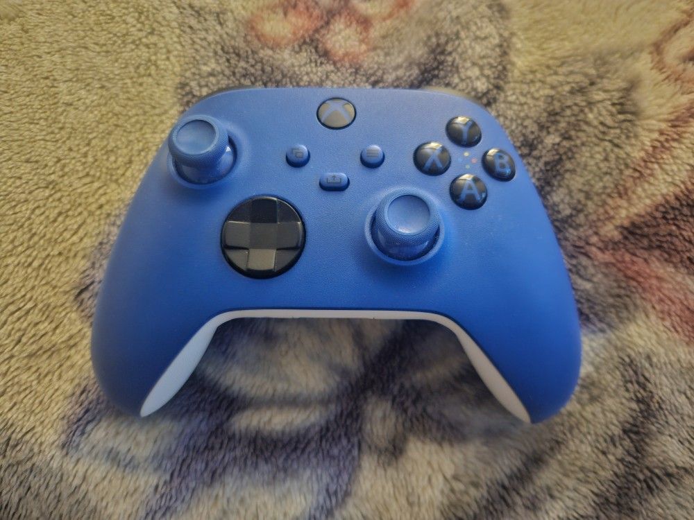 Blue Xbox One Controller 