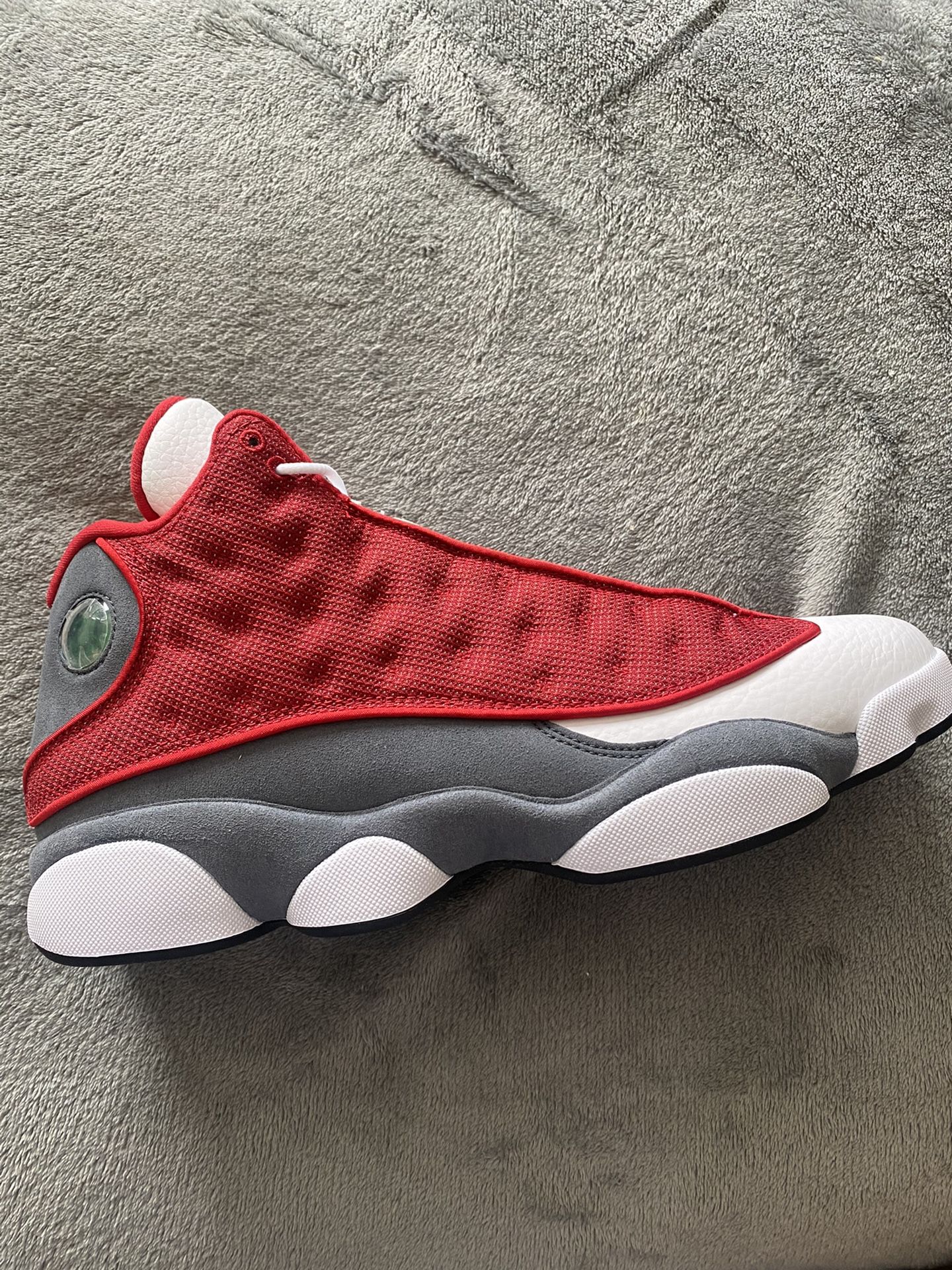 Jordan 13s Red Flint for Sale in Los Angeles, CA - OfferUp