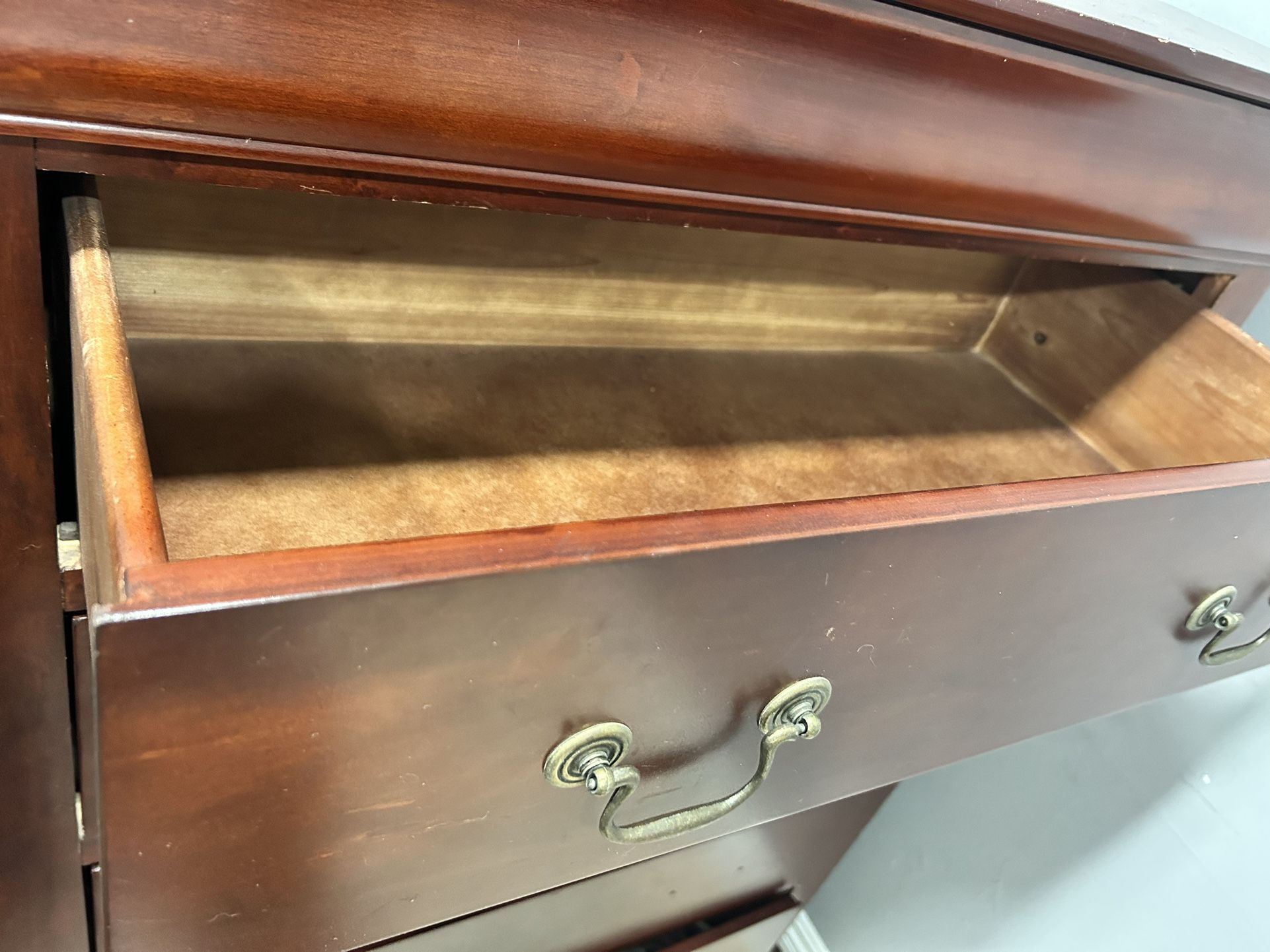 Solid Wood 5-Drawer Tall Boy Dresser!